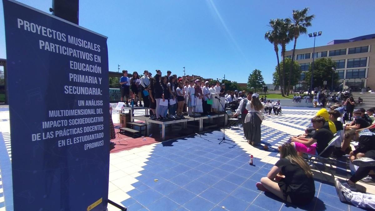 Acte de cloenda del projete, a la universitat.