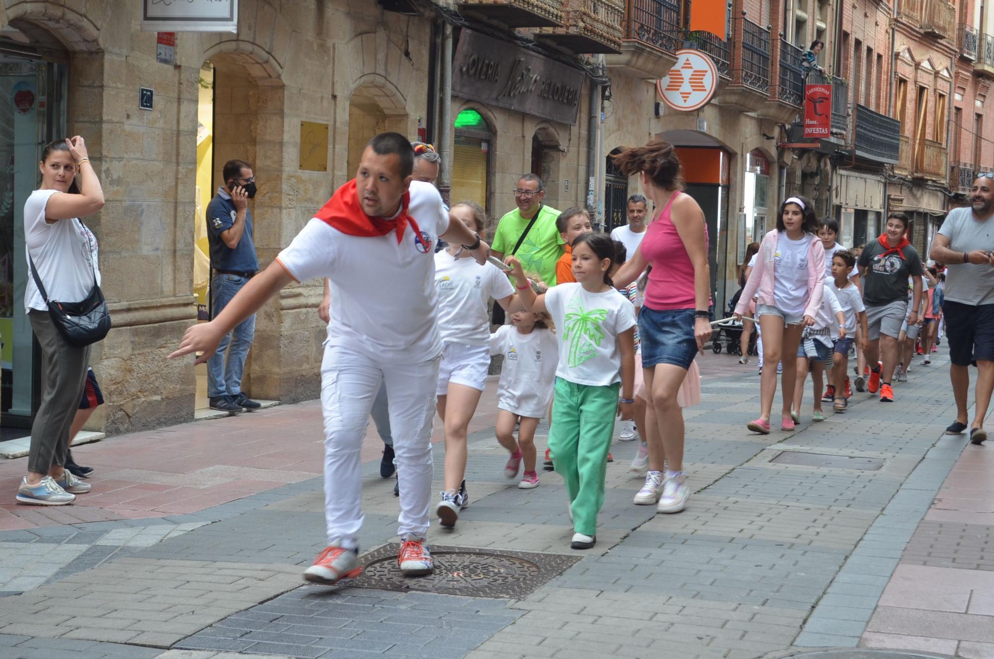 Fiestas del Toro: Así corren los carretones en Benavente