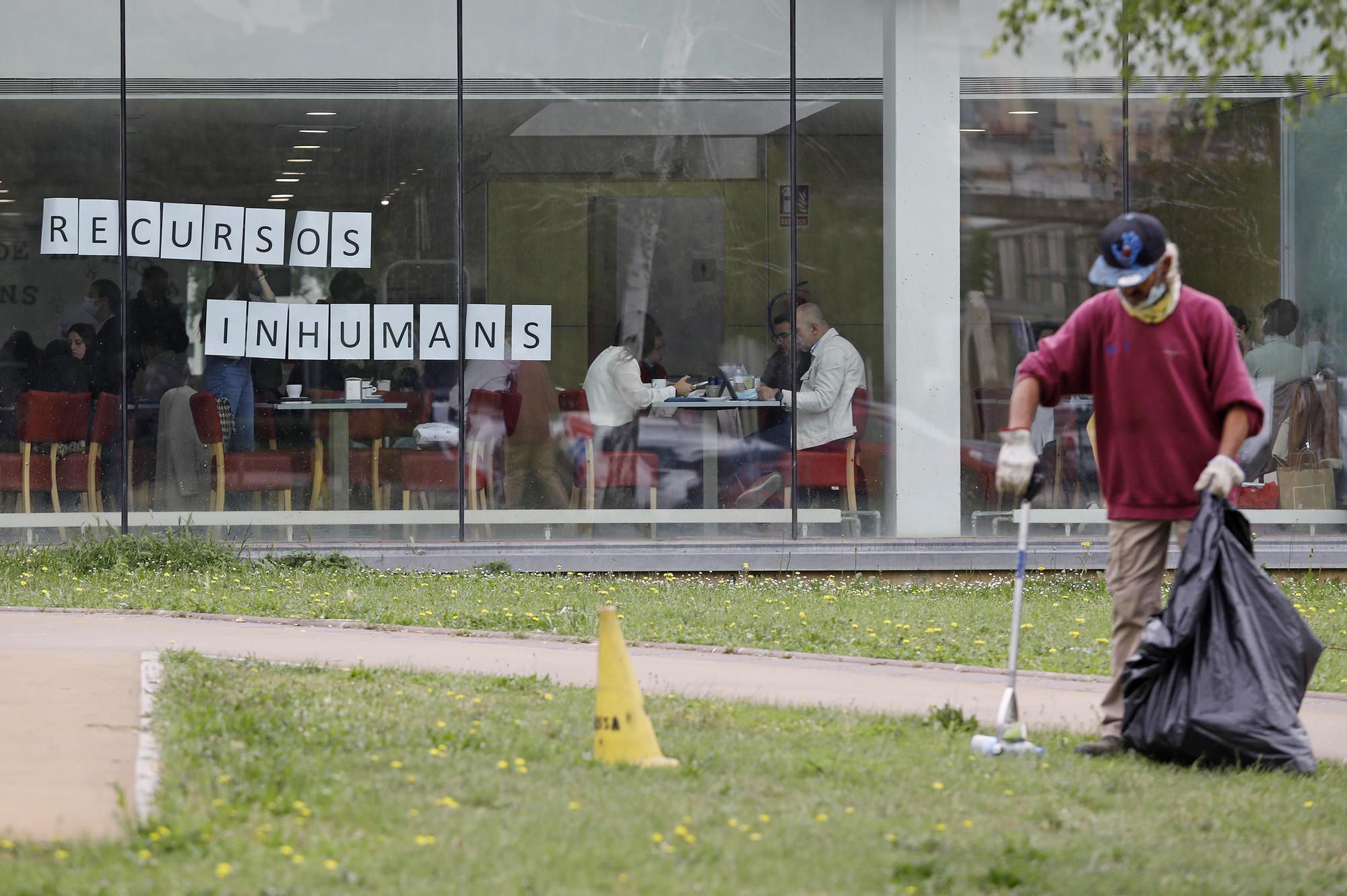 Treballadors de l'hospital Santa Caterina i Salut Mental denuncien que l'empresa s'oposa a negociar