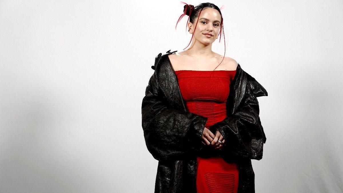 El último posado de Rosalía al estilo Kardashian que impacta en Instagram
