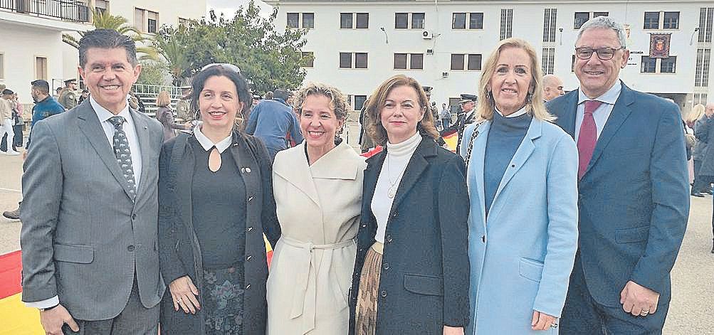 Rafalel Arismendy, Judith Vega, Aina Calvo, Irene Nadal, Rosa Torrens y Borja Casasnovas.