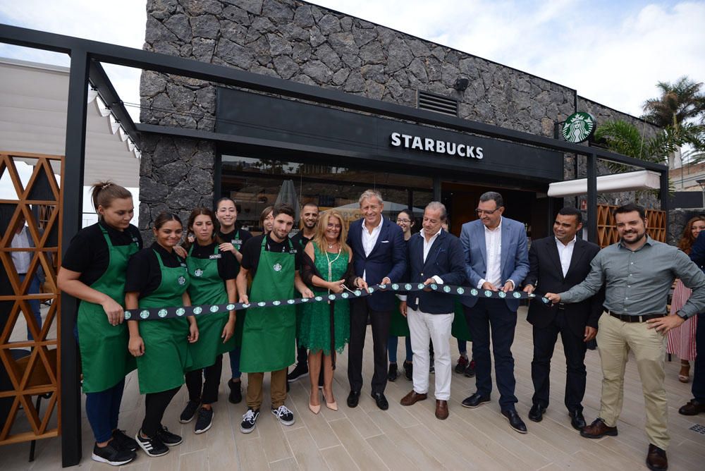 Starbucks inaugura su primera tienda en Tenerife