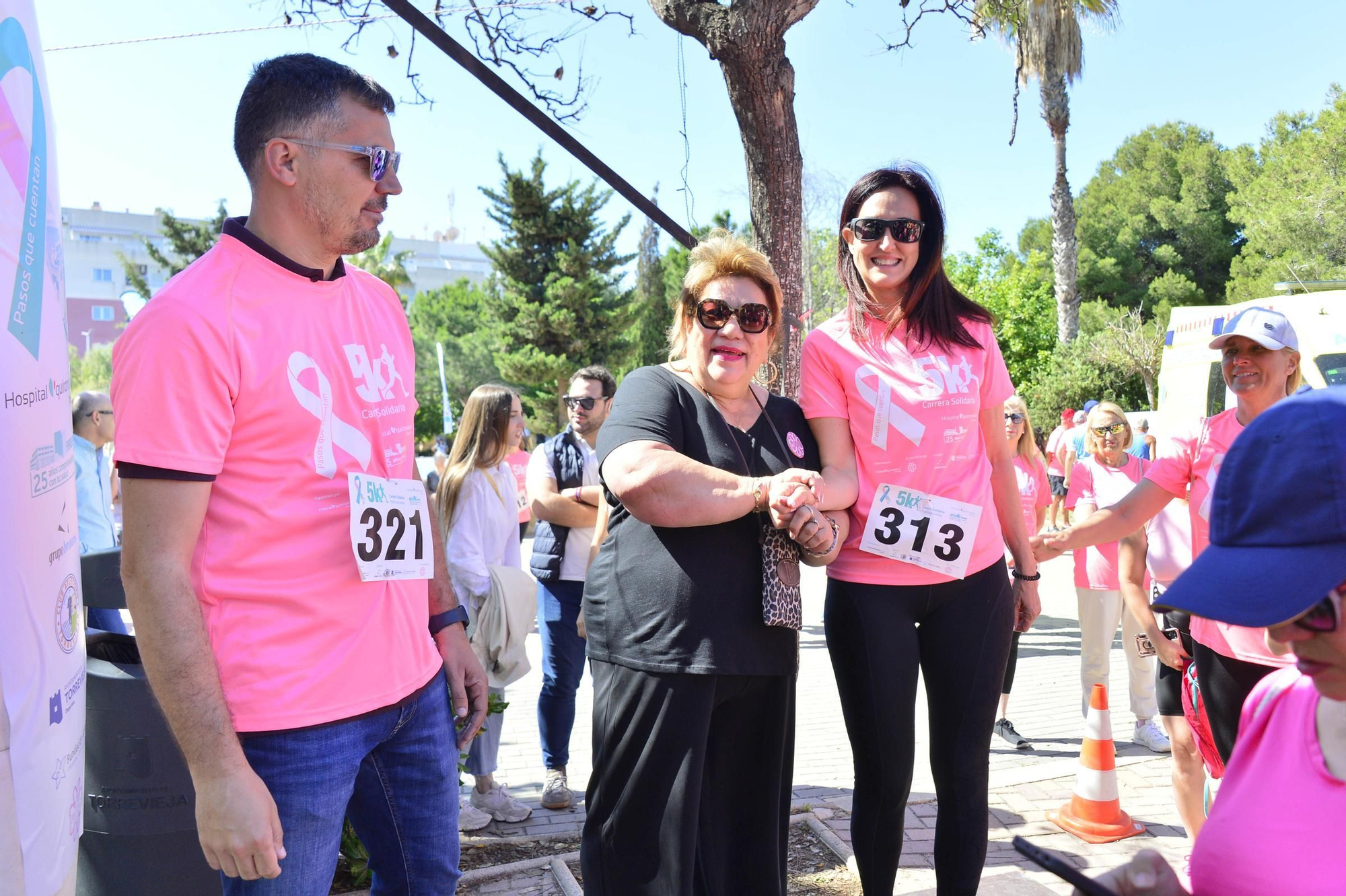 Carrera solidaria organizada por  QUIRÓNSALUD en beneficio de la asociación AFECÁNCER