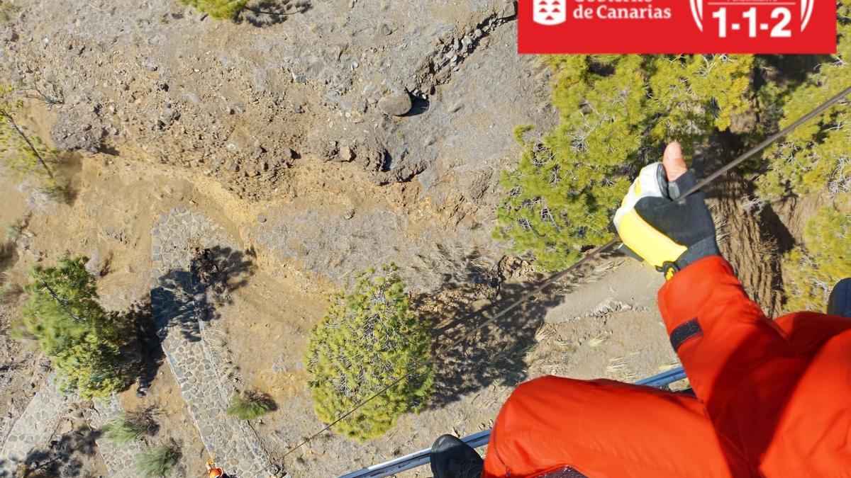 Rescatan a una senderista alemana accidentada en La Palma
