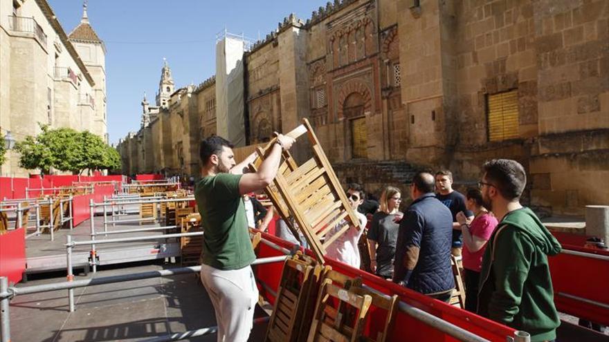 Vecinos del centro acusan al gobierno local de improvisar la Semana Santa