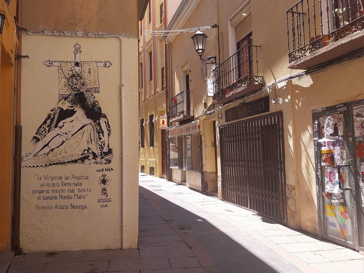 Mural de Nuestra Madre vandalizado