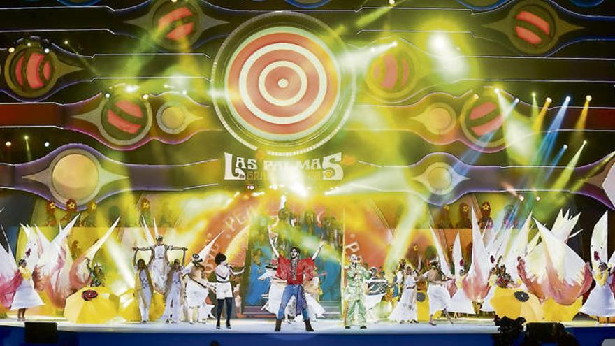 Cristina Ramos, José Carlos Campos y Nacho Rivas, en la obertura de la gala.