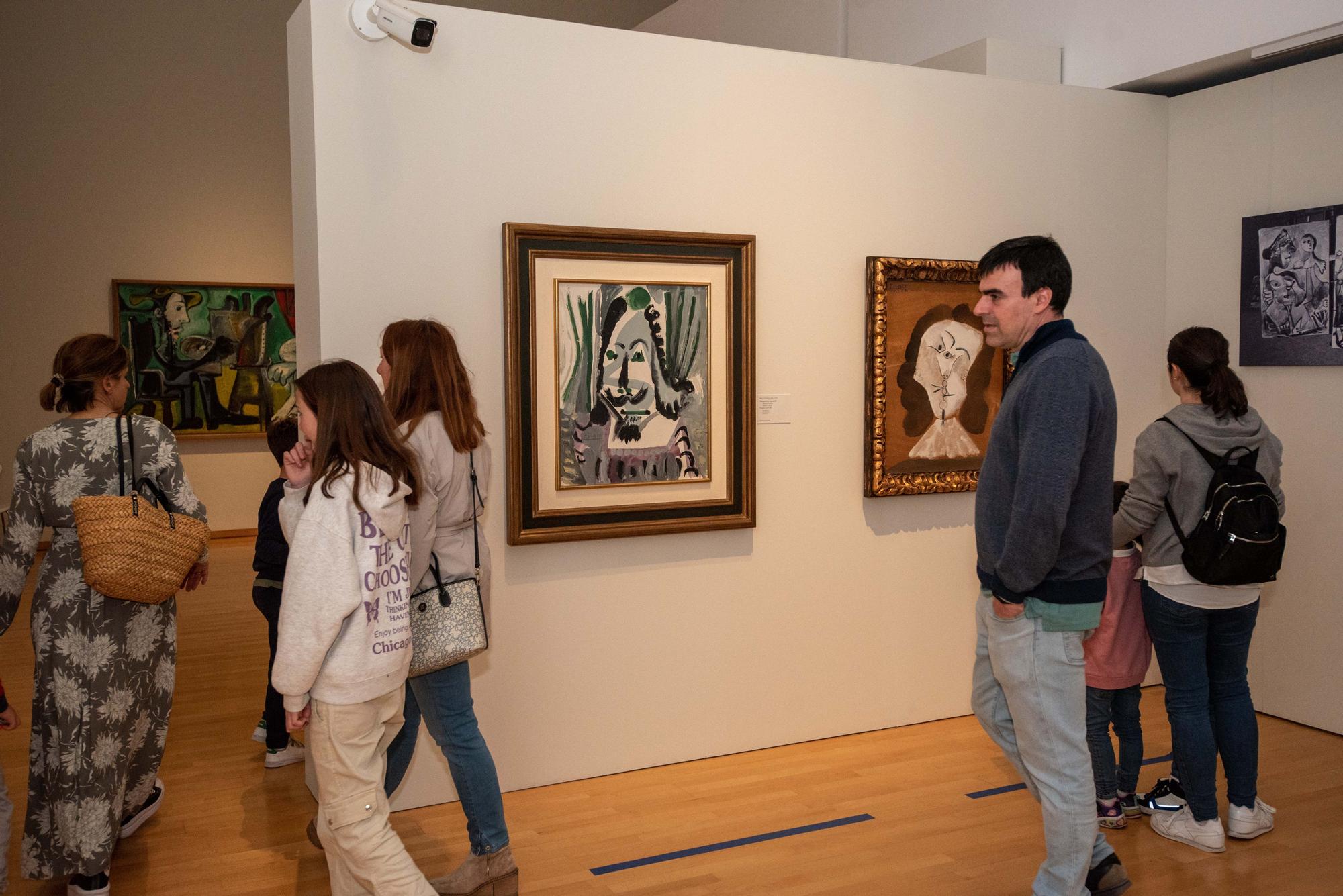 Exposición 'Picasso. Branco no recordo azul. Debuxando o futuro' en el Museo de Belas Artes