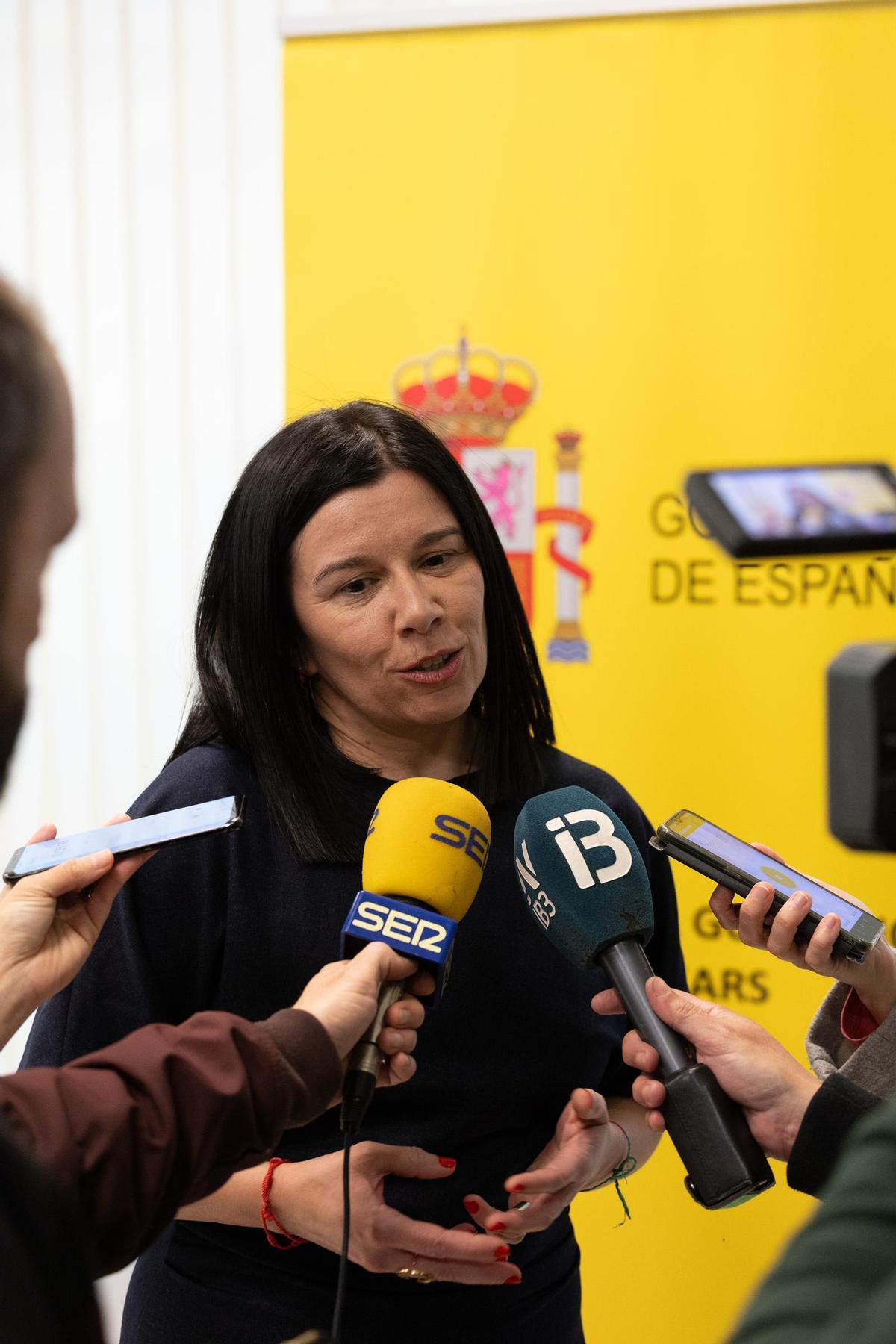 Raquel Guasch Ferrer toma posesión como nueva directora insular del Estado en la comisaría de Ibiza