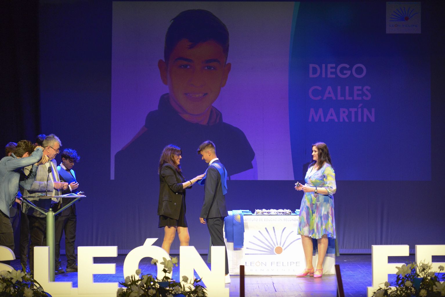 Graduación de bachilleres y alumnos de FP y Ciclos Formativos del IES León Felipe