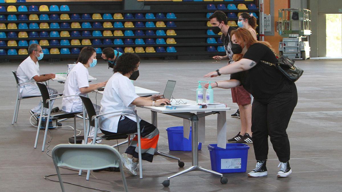 Cribado masivo a jóvenes en Ourense y Barbadás.