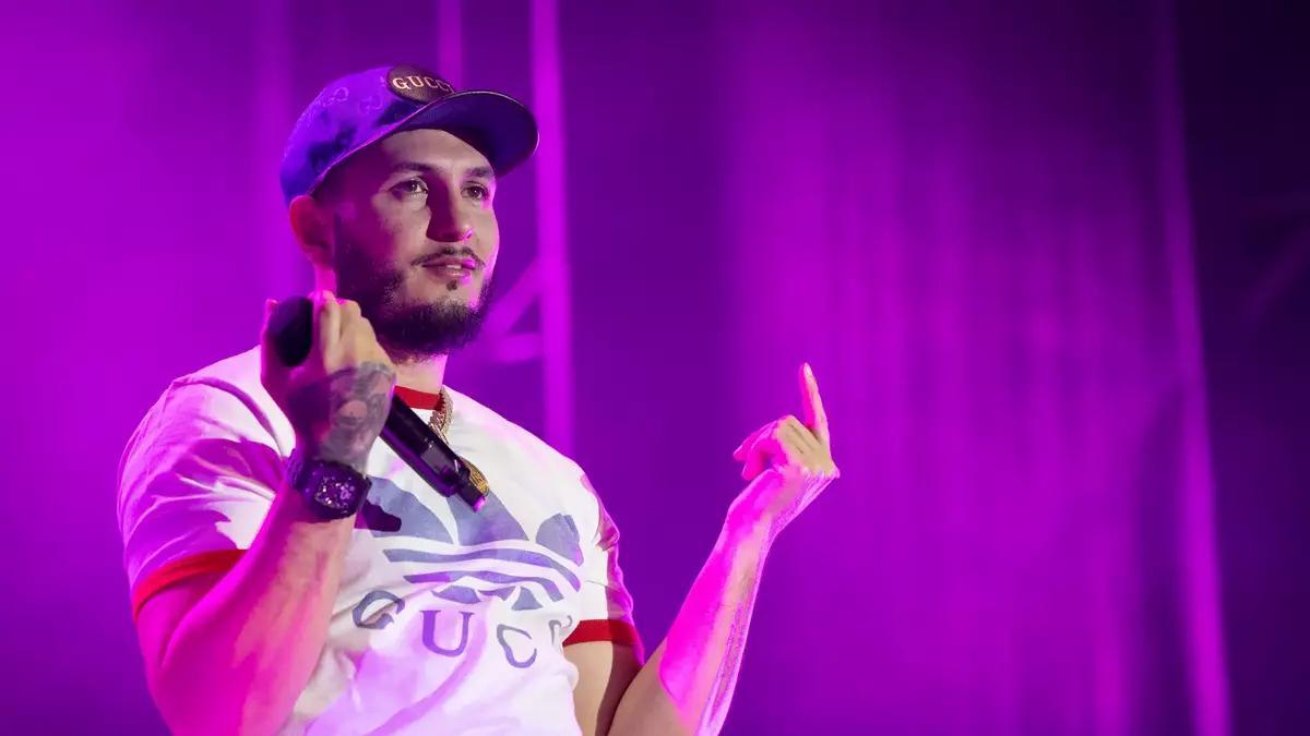La gran mentira de Omar Montes... ¿al descubierto? Así quedó el cantante como "un bufas"