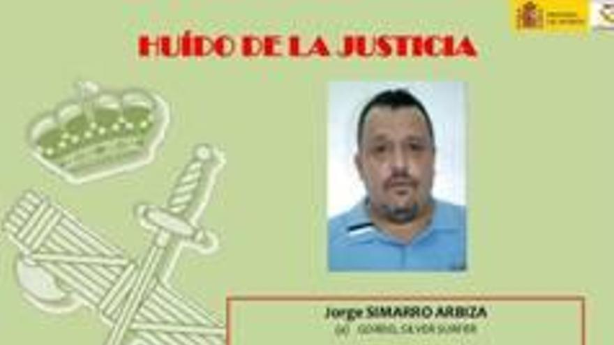 Imagen del fugitivo distribuida por las fuerzas de seguridad.