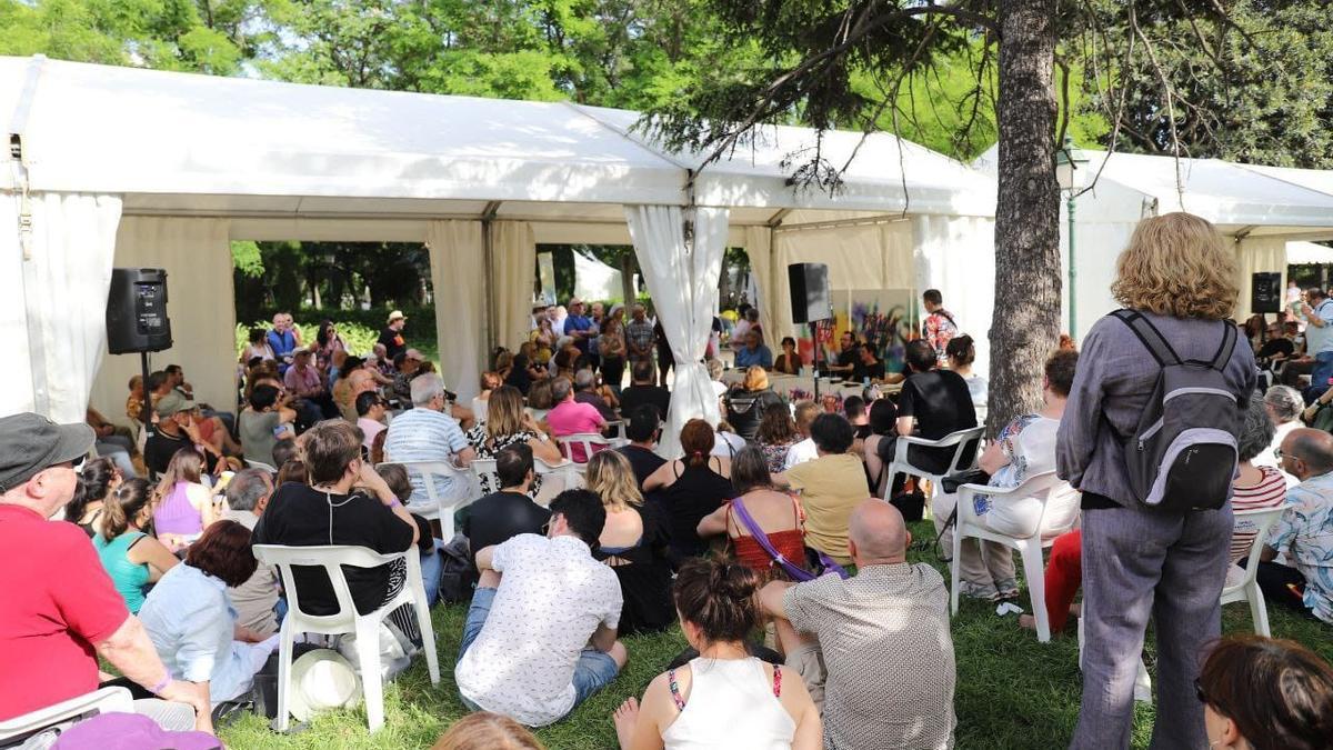 Echenique interviene en uno de los actos de la &#039;Fiesta de la Primavera&#039; en Viveros.