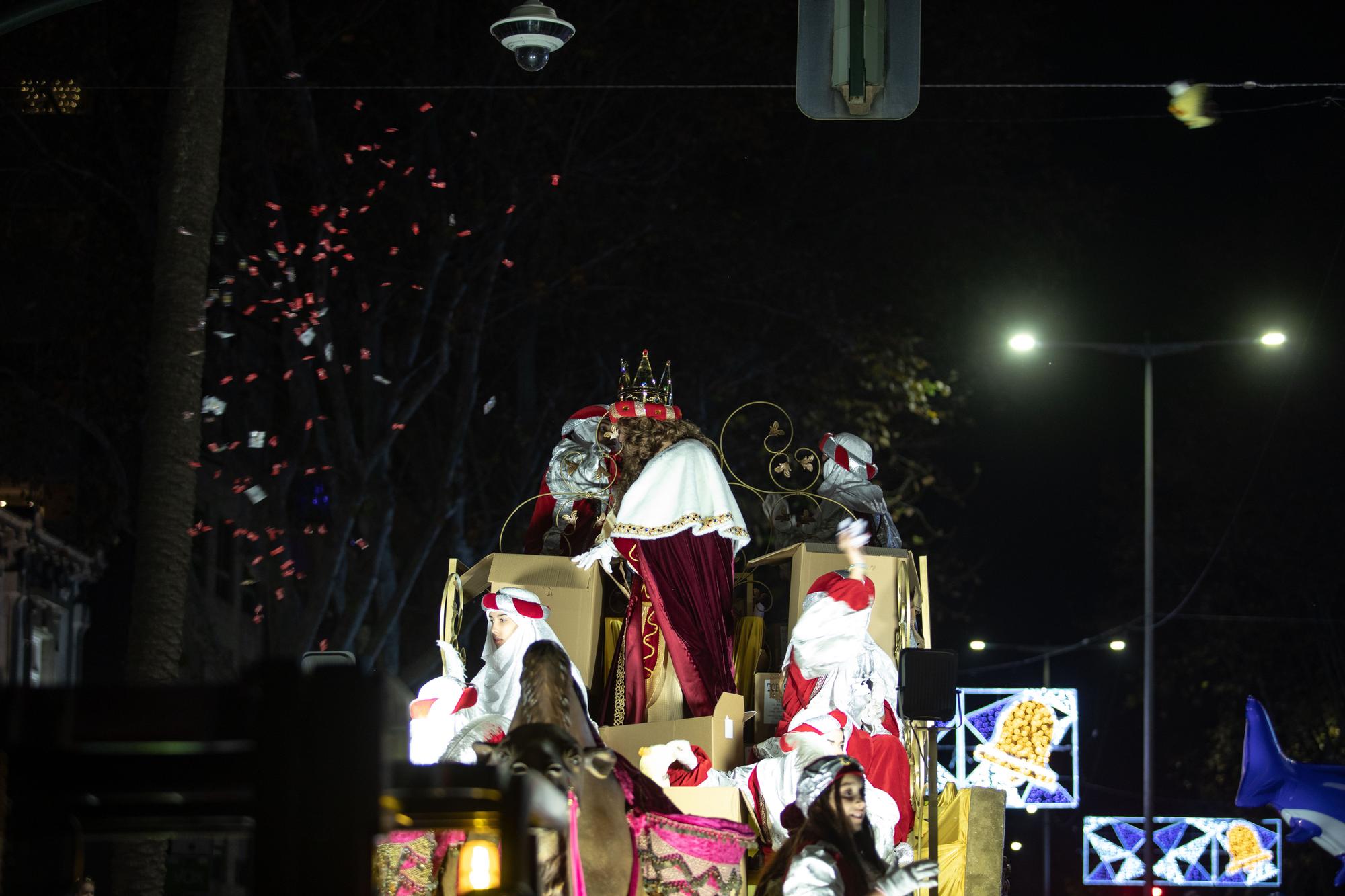 Los Reyes Magos emocionan en Cartagena