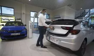 Los concesionarios valencianos se autocompran un 15 % de los coches eléctricos que venden