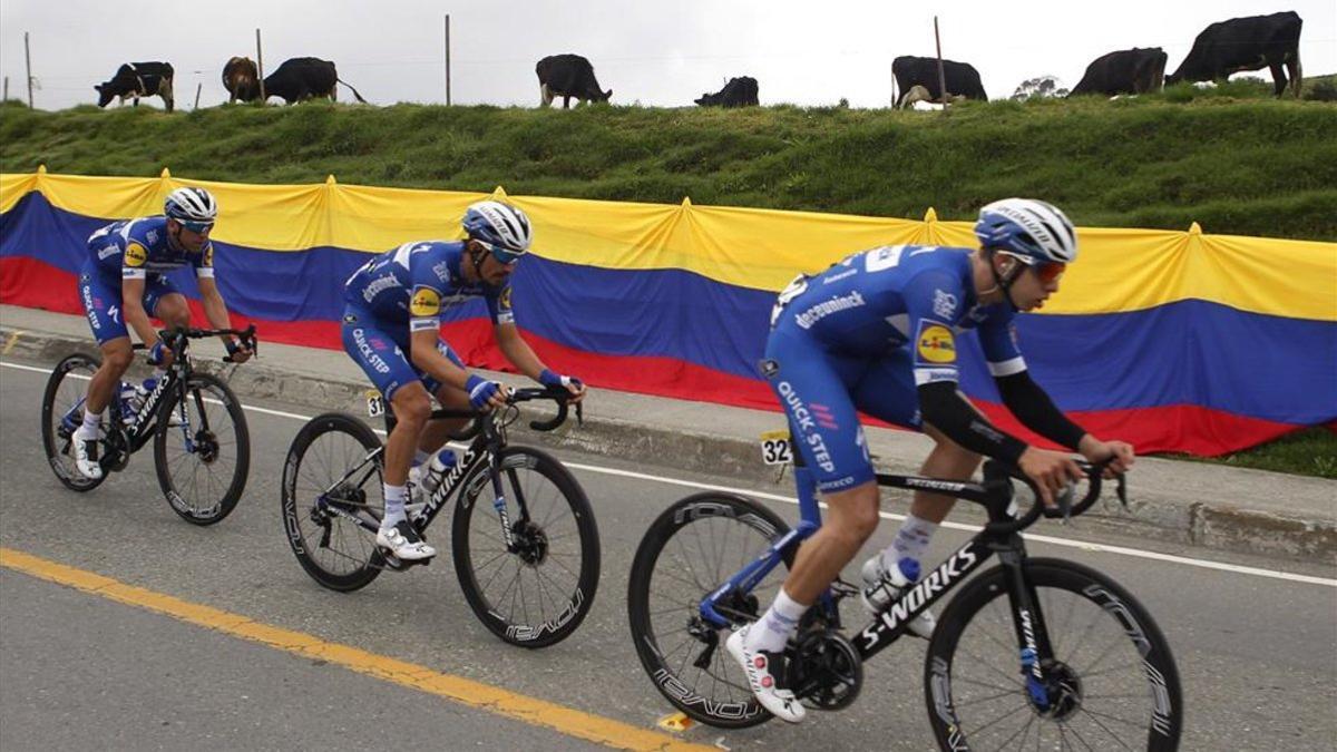 Álvaro Hodeg (derecha) es uno de los colombianos más prometedores