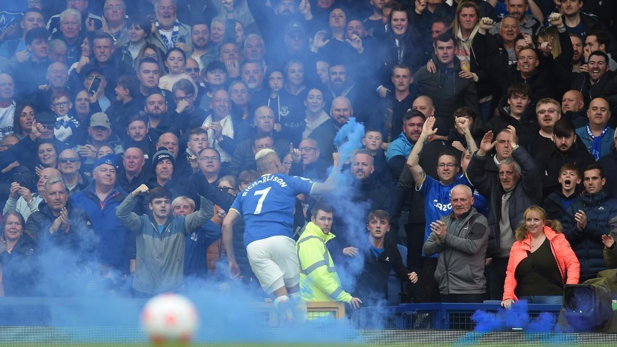 Richarlison celebrando el gol ante el Chelsea