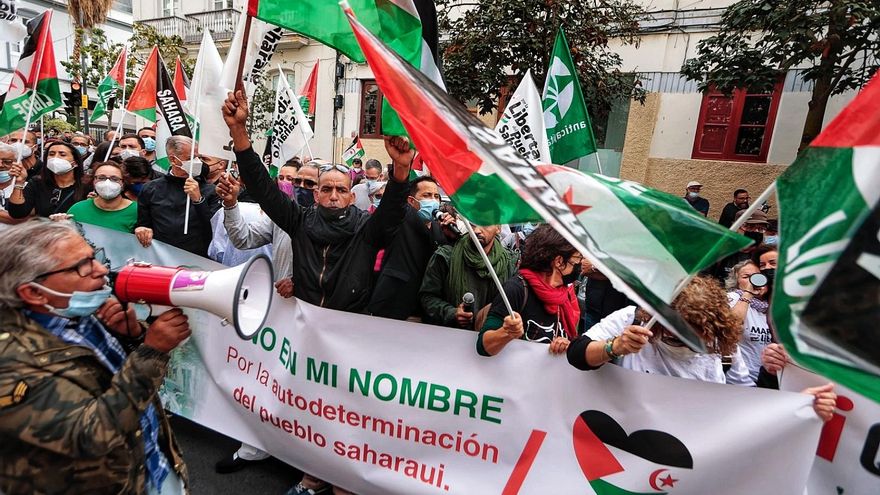 Half a thousand people demonstrate for the freedom of the Sahara in Tenerife
