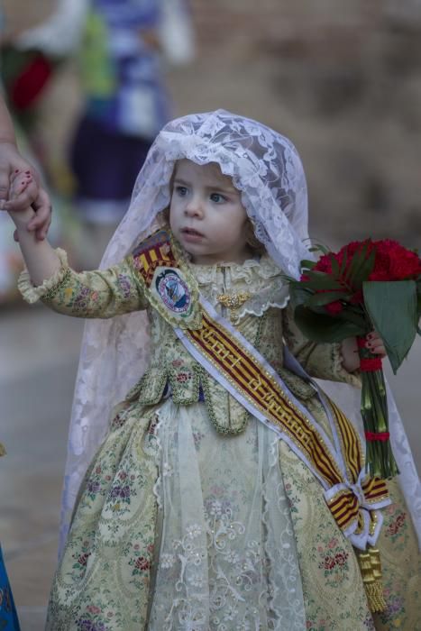 Primer día de Ofrenda de Fallas