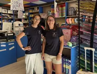 La vuelta al cole llena de libros y material las librerías de Extremadura