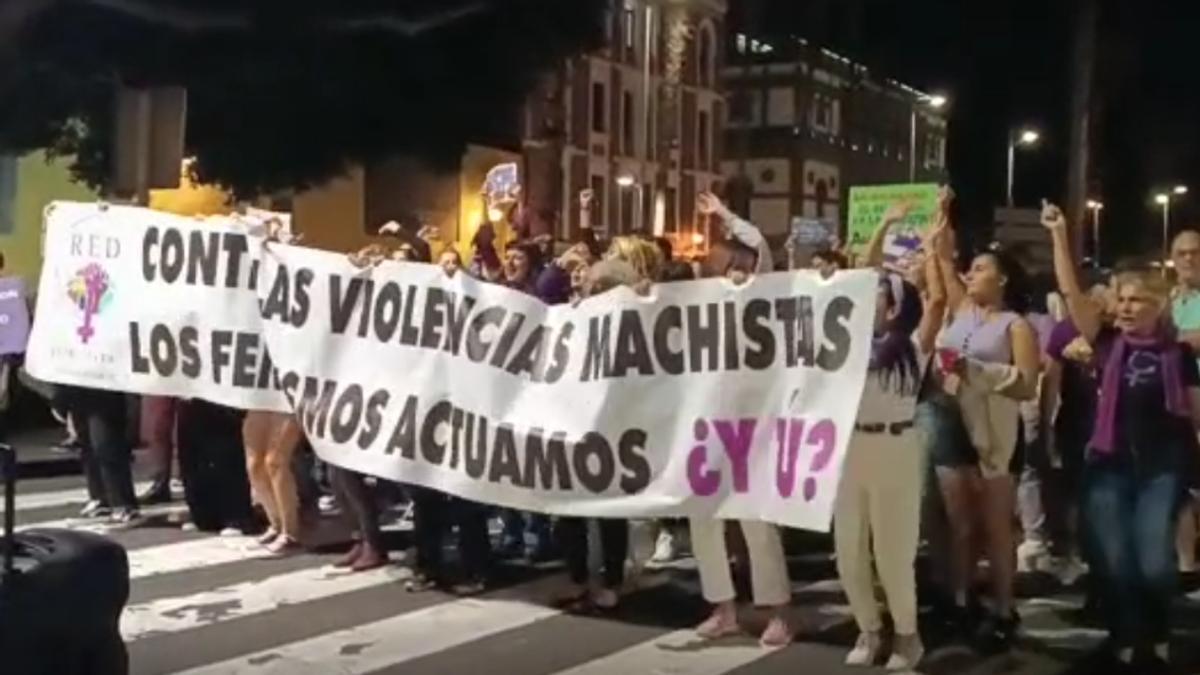 Manifestación por el Día Internacional de la Eliminación de la Violencia contra la Mujer