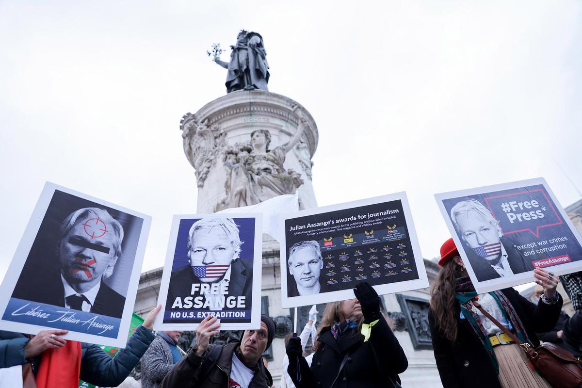 Multiples concentraciones por la libertad de Julian Assange