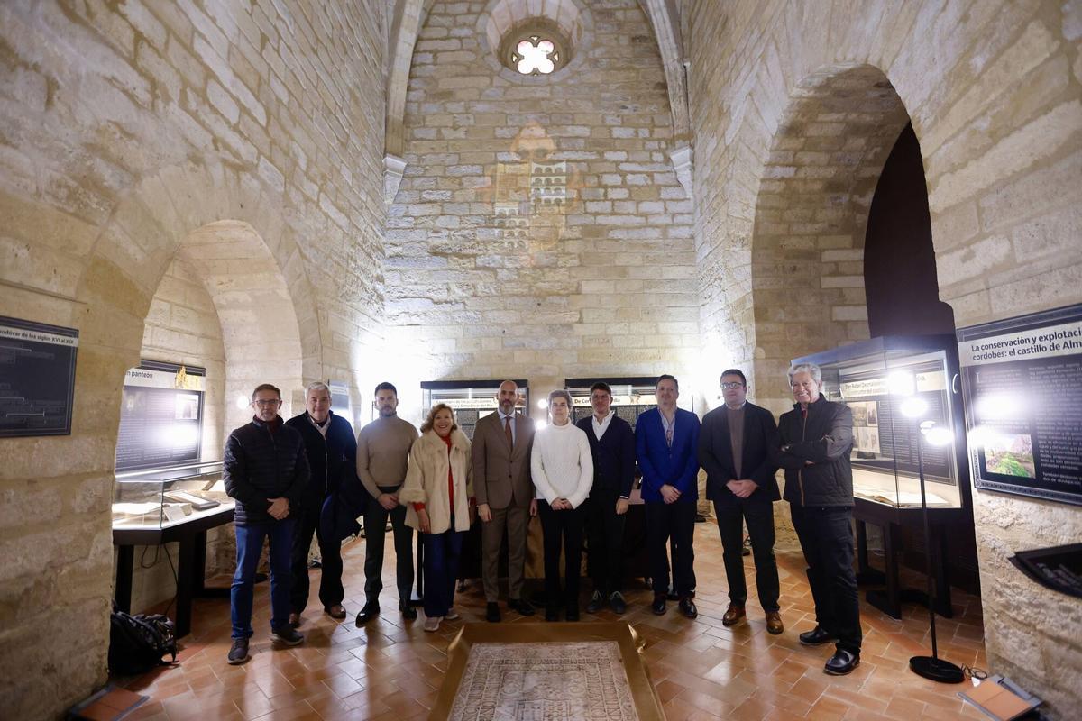 El delegado de Cultura inaugura la exposición “Almodóvar, una villa con señorío” El delegado de Cultura, Eduardo Lucena, inaugura la exposición “Almodóvar, una villa con señorío” LUGAR:Archivo Histórico Provincial