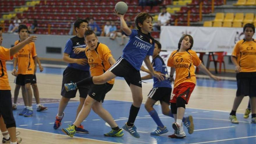 Vista Alegre se llena de jugadores por la celebración de las finales