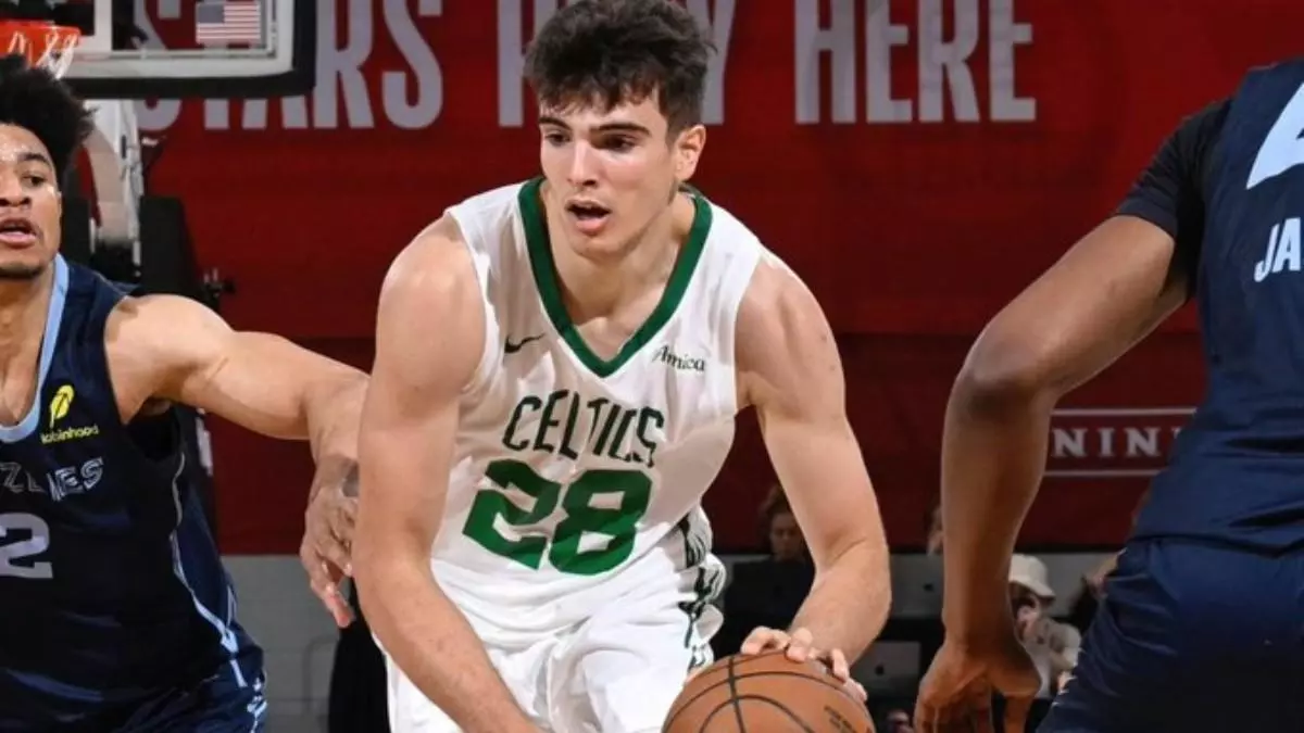 Hugo González repite titularidad con los Celtics