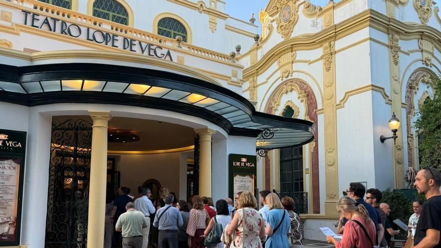 Se levanta el telón del Lope de Vega, ¿y ahora qué?: el sector cultural en Sevilla reclama una dirección que marque la hoja de ruta del teatro