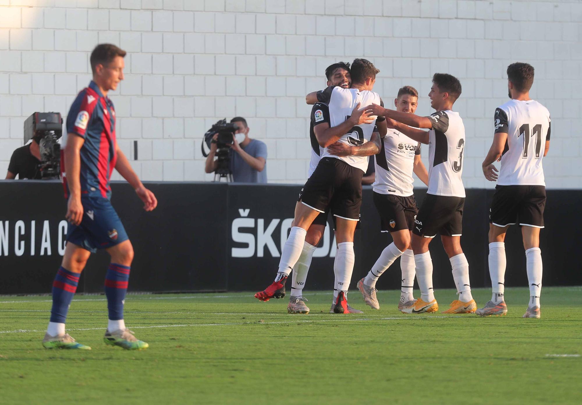 El Derbi Valencia - Levante, en imágenes