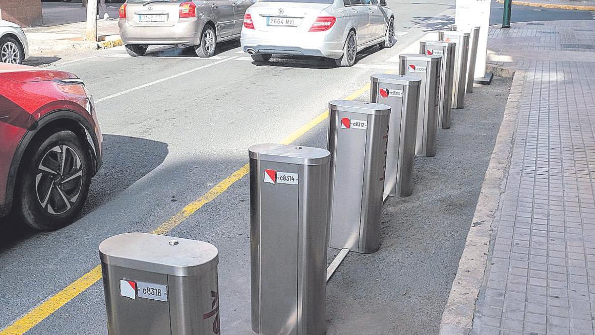 Una de las últimas estaciones de BiciElx que ha eliminado plazas de aparcamienmto en Conrado del Campo