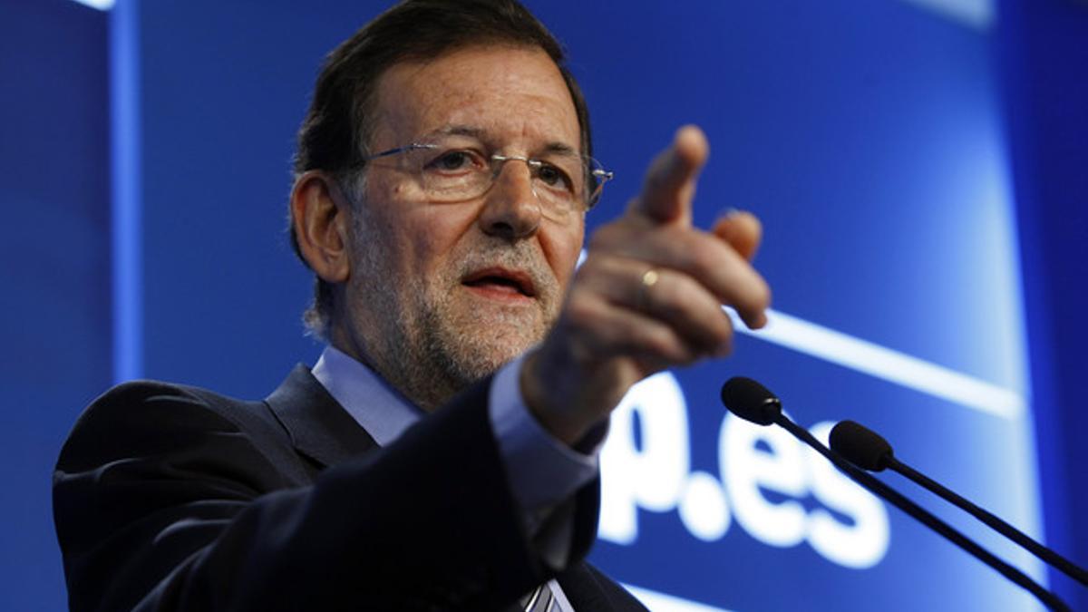 Mariano Rajoy analiza el anticipo electoral, en la sede del PP en Madrid.