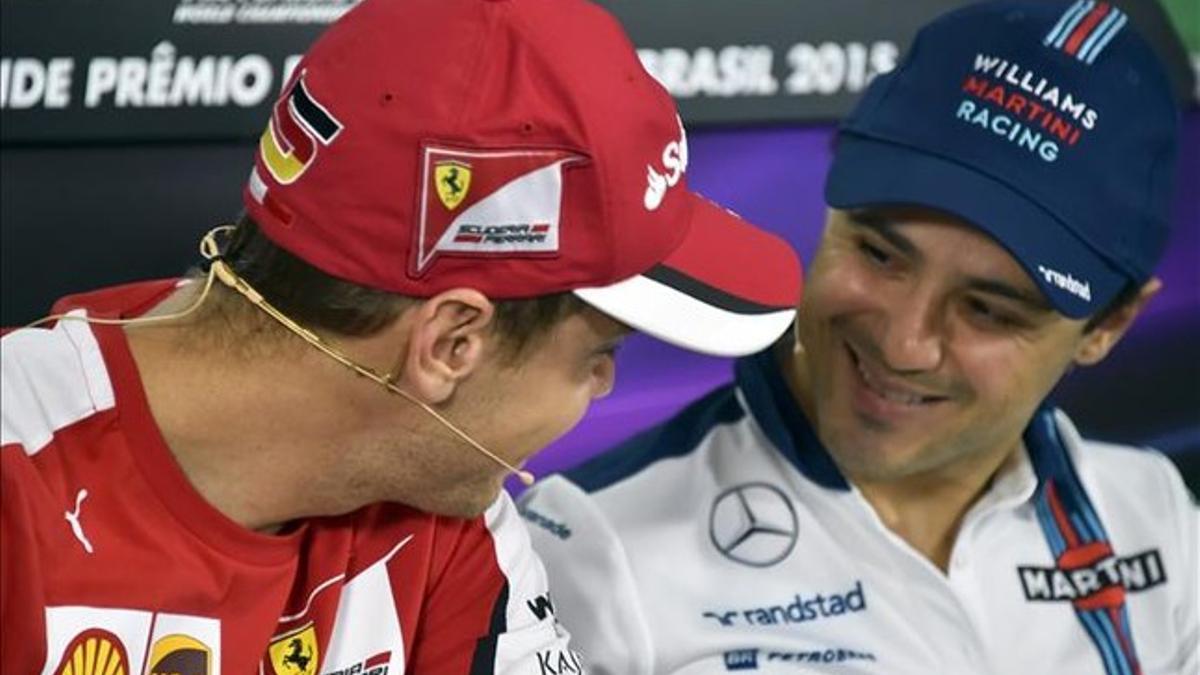 Felipe Massa bromea con Sebastian Vettel en la rueda de prensa previa al GP de Brasil