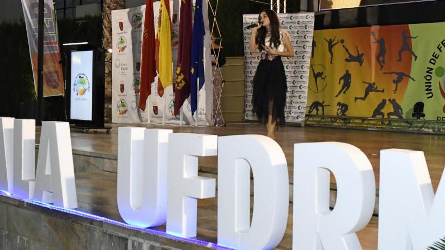 La Unión de Federaciones Deportivas premia a LA OPINIÓN en su segunda gala