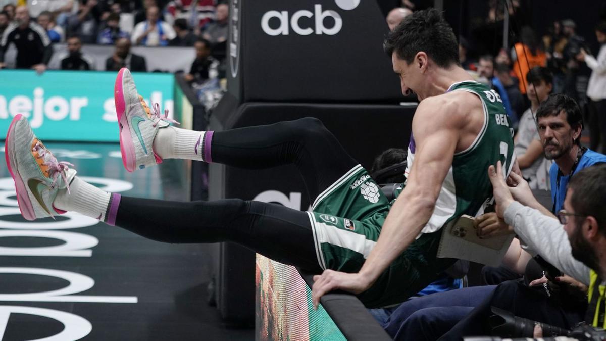 Djedovic se lesionó el 18 de febrero en el partido de semifinales de la Copa del Rey de Badalona contra el Real Madrid.