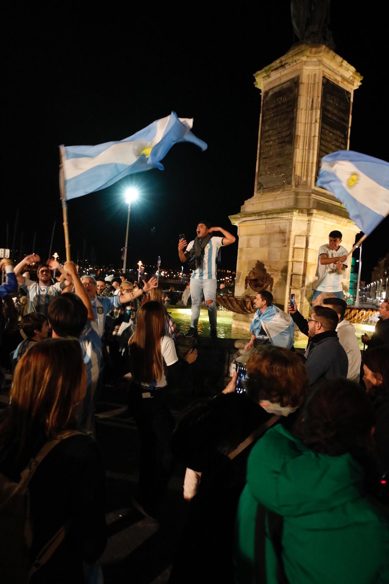 En imágenes: Gijón celebra el Mundial de Argentina como propio