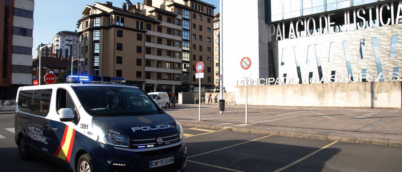 Manada Gijón: Los acusados por la violación grupal de Gijón vuelven al juzgado para ser reconocidos por las víctimas