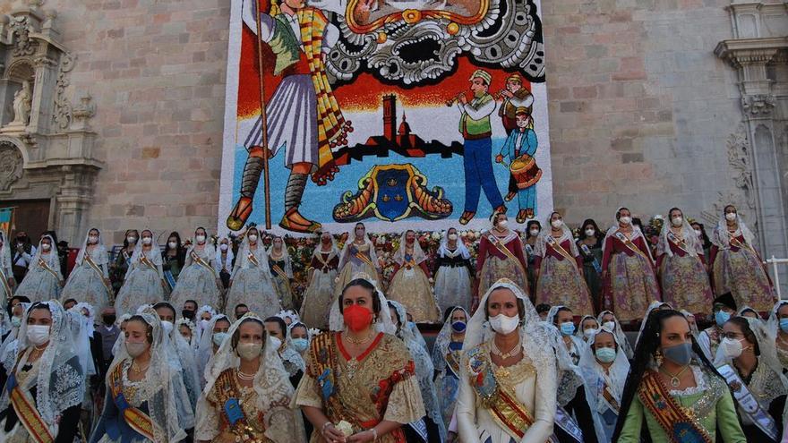 Ofrenda a la patrona de Burriana