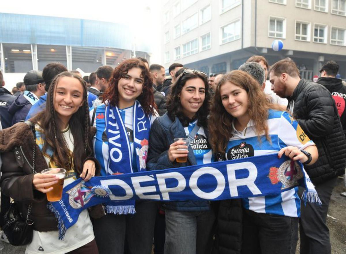 Riazor disfruta de un día inmejorable y en compañía