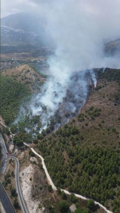 Incendio forestal en El Higuerón en Mijas