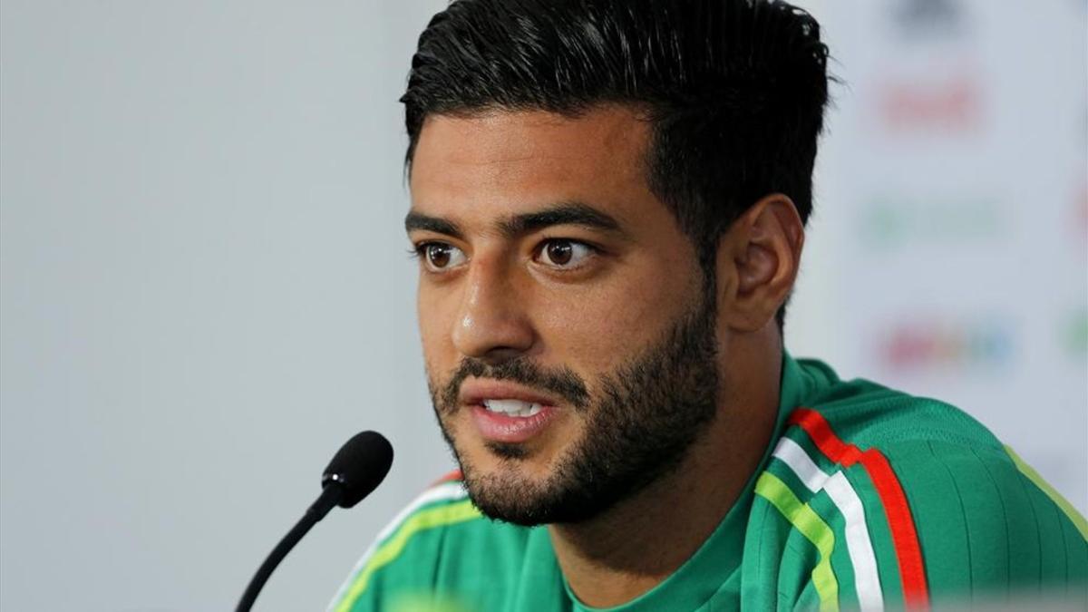 Carlos Vela seguirá unos meses en Anoeta y en enero marchará al fútbol USA