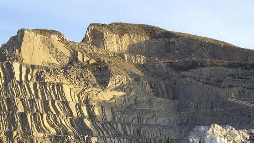 Imagen de la zona de la sierra de Fontcalent donde se sitúan las canteras