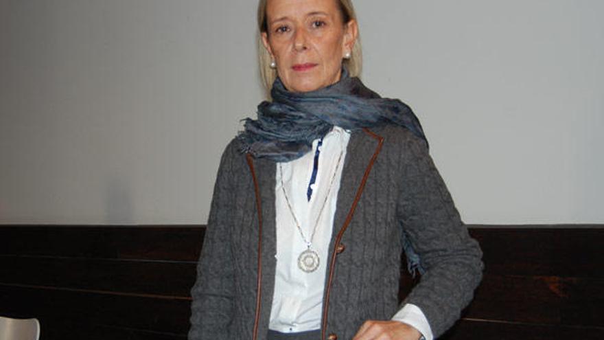 La profesora de la Universidade de Vigo y directora del Seminario, Isabel Suárez