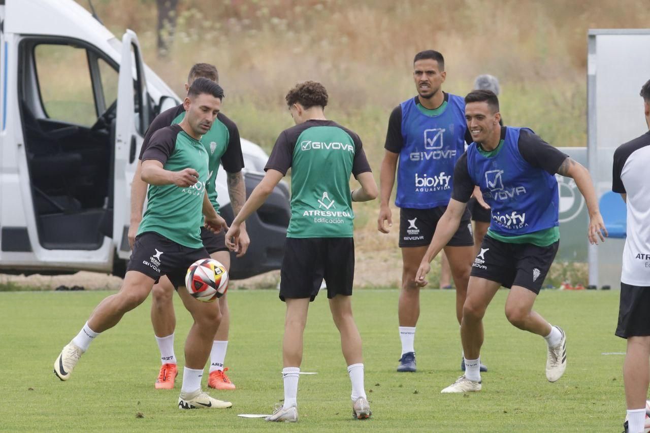 El Córdoba CF prepara el play off de ascenso a Segunda ante el Barcelona B
