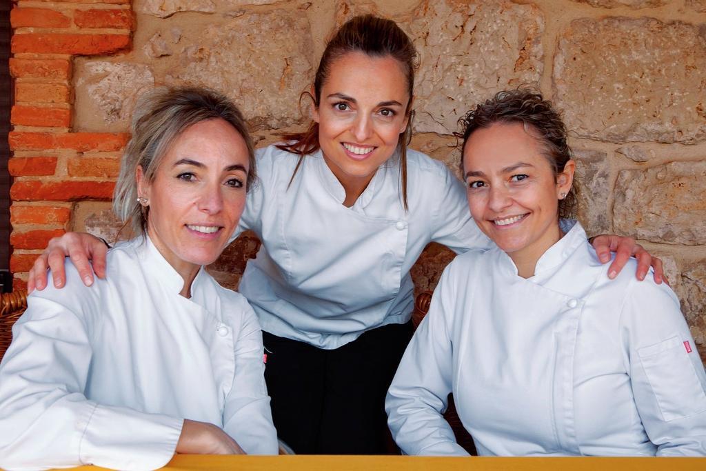 Vanesa, Patricia y Yovana González son las hermanas y segunda generación que regenta este restaurante familiar
