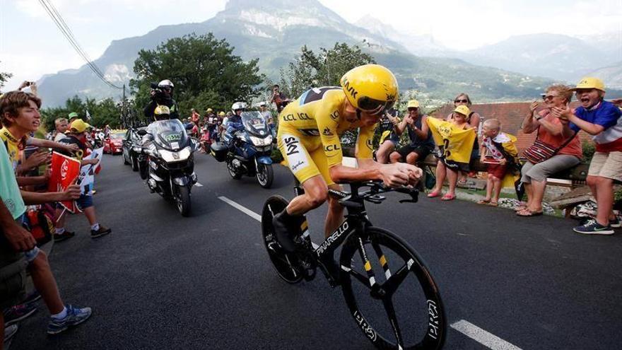 Froome pone en hora su tercer Tour de Francia