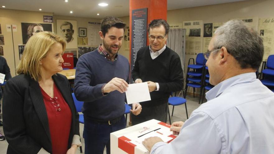 Casi el 91% de los militantes del PSOE dan el &quot;sí&quot; al pacto con Ciudadanos