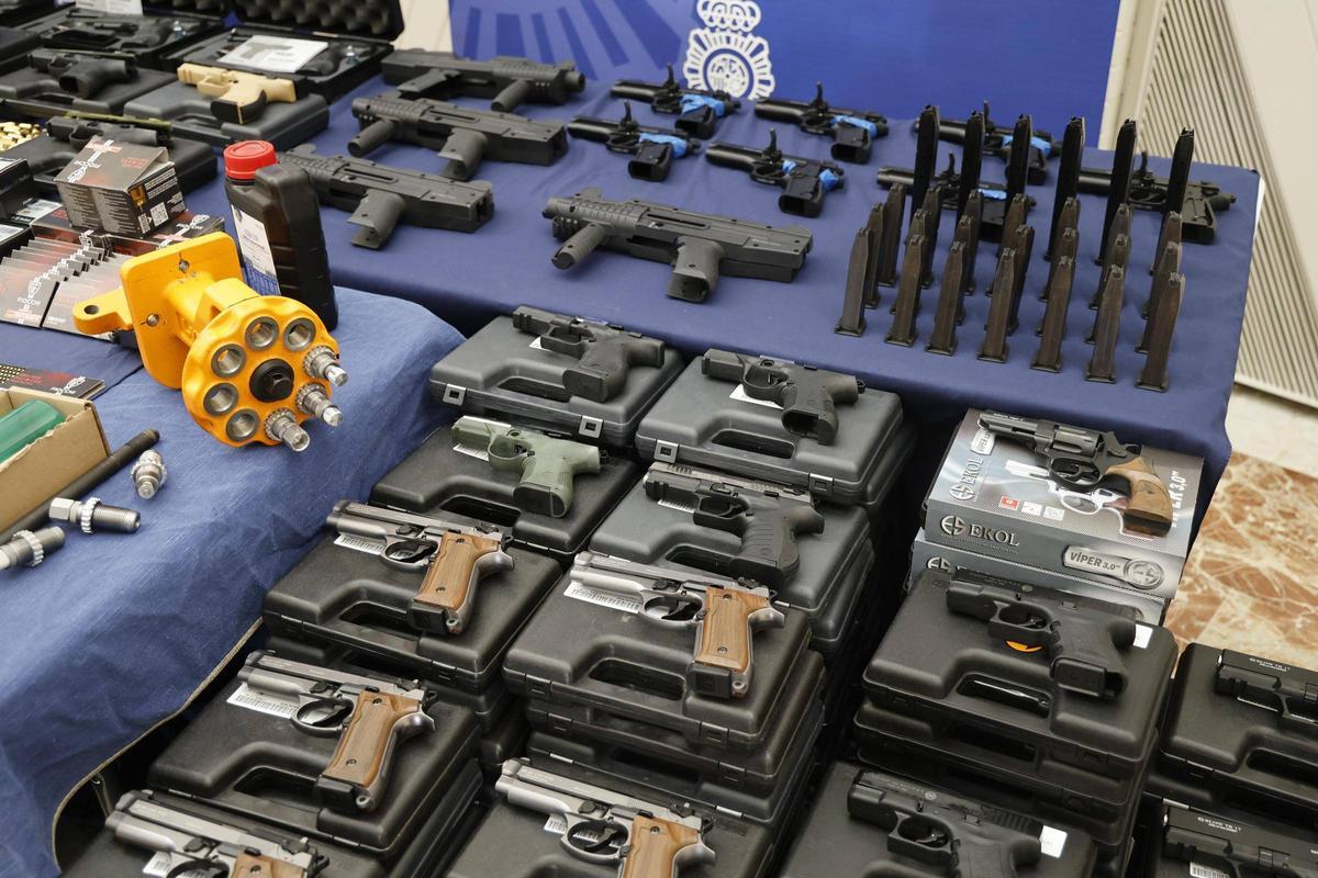 Descobreixen a  Figueres un dels arsenals clandestins més grans d’Espanya
